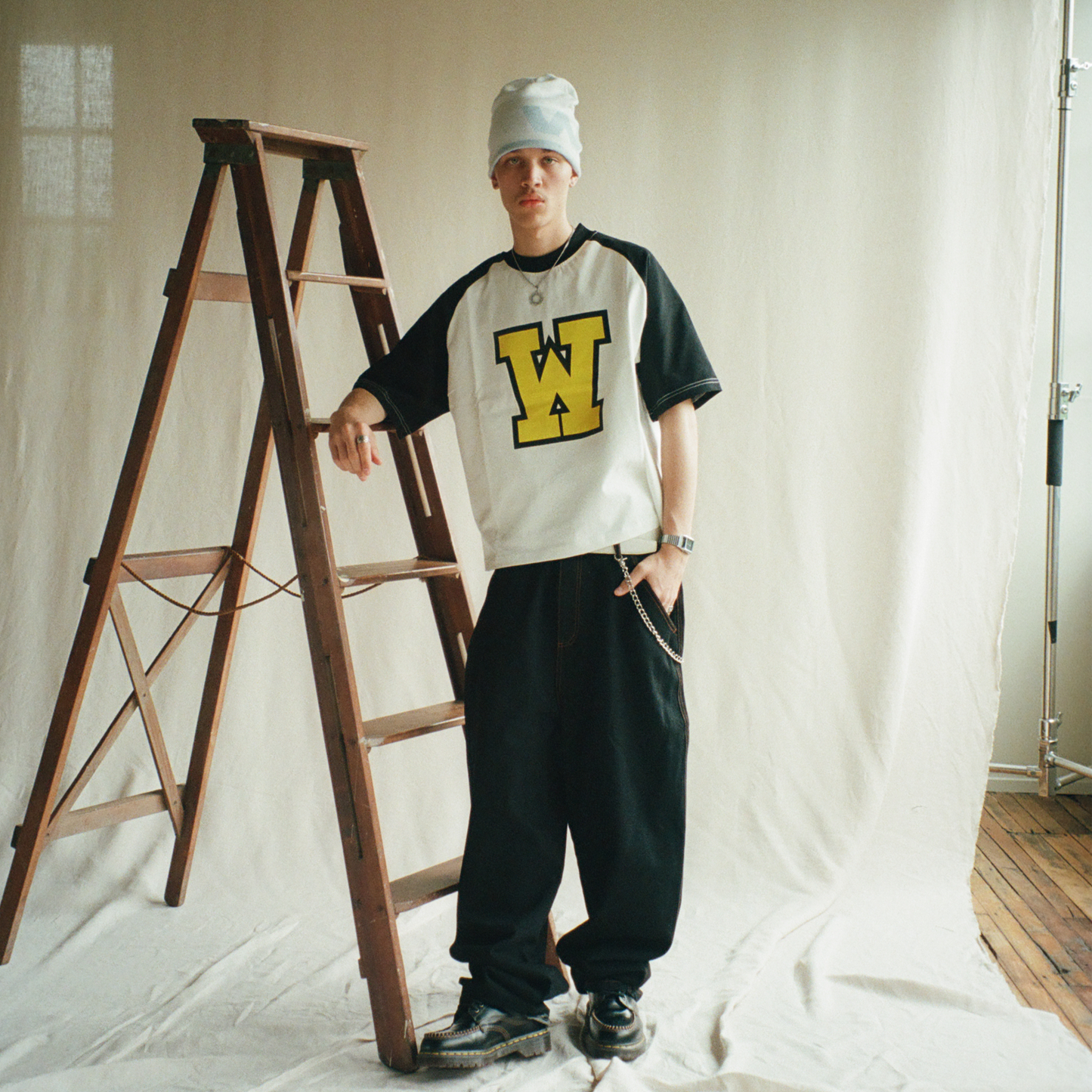 WITHME W RAGLAN T-SHIRT - FLAT WHITE